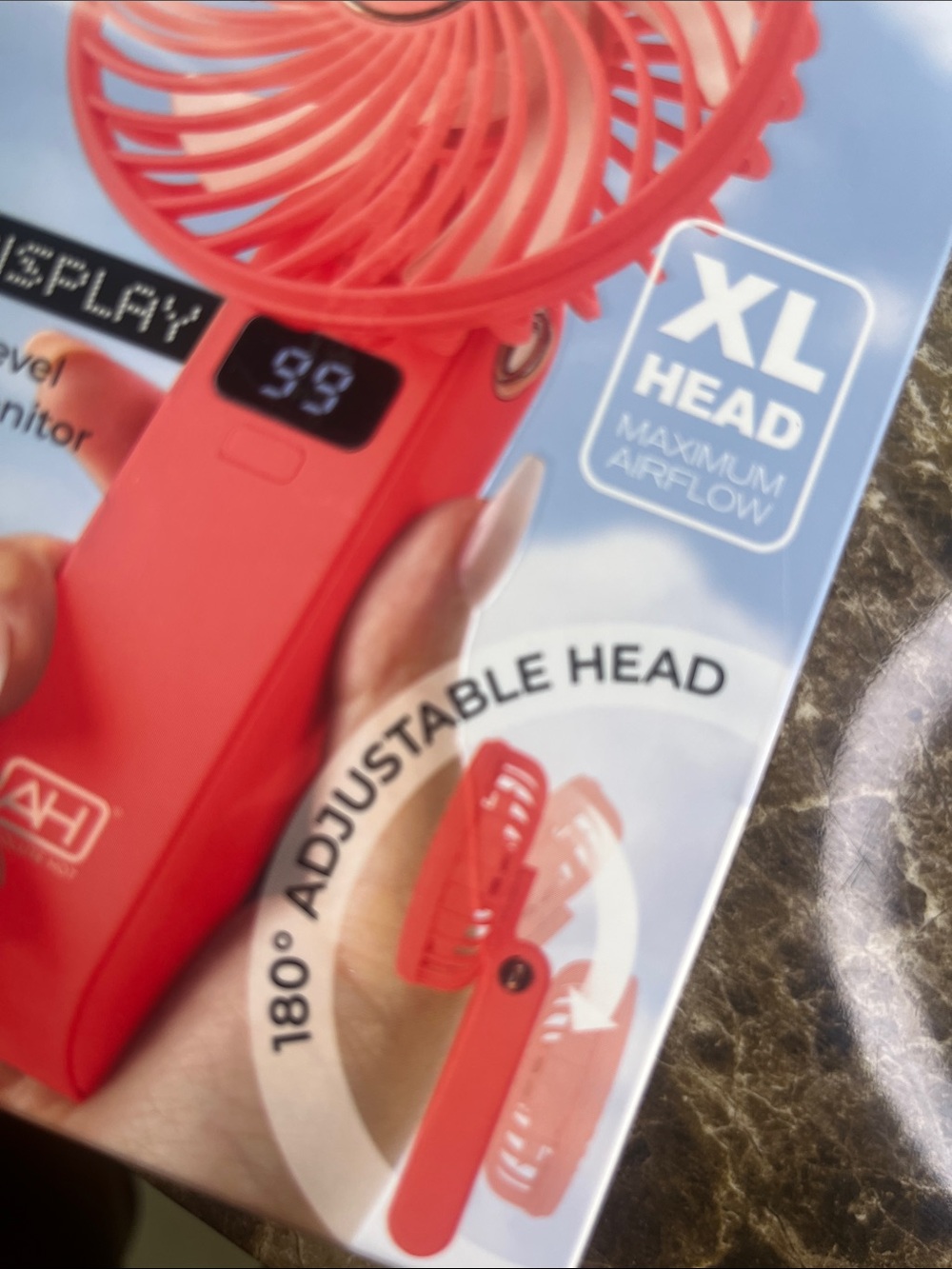 LED Foldable Beauty Fan - Coral Red - Picture 3 of 6